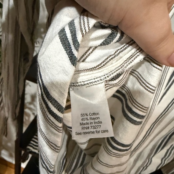 sonoma button down top white and gray striped shirt size medium - Picture 6 of 8